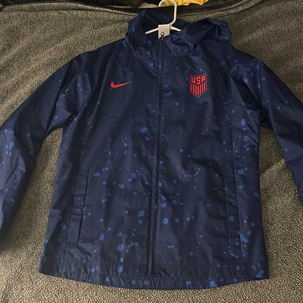 Nike windbreaker